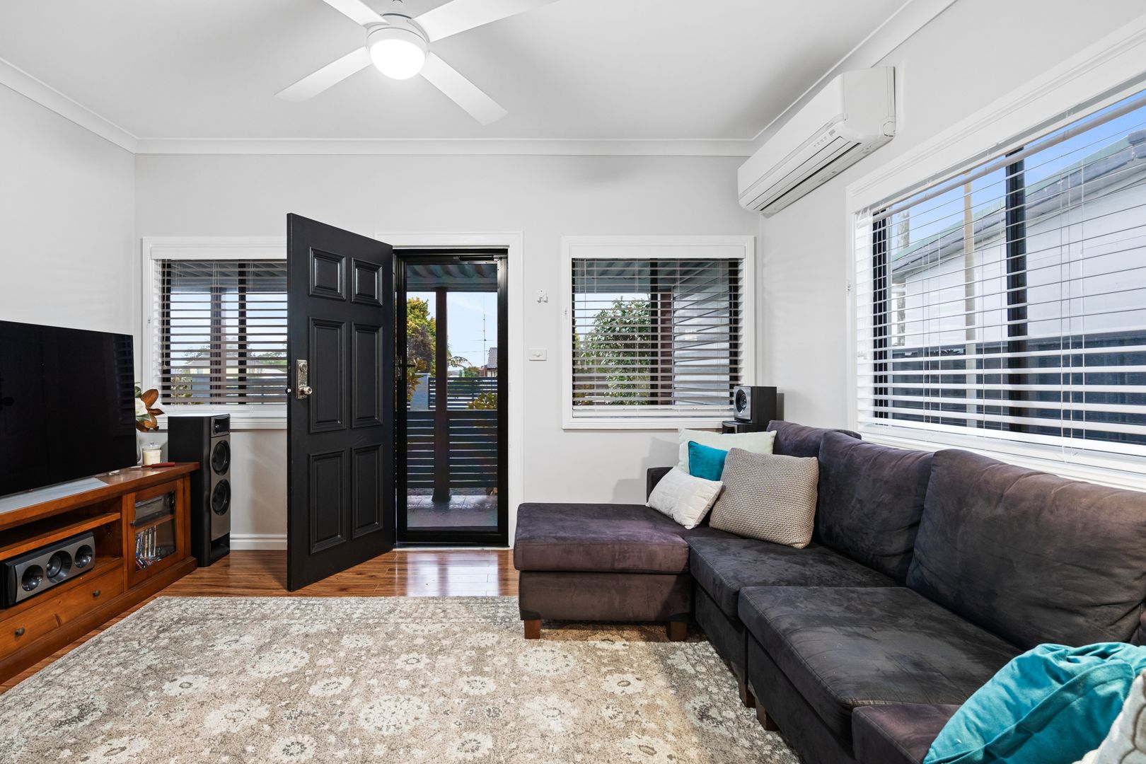 15 Clucas Avenue, Gorokan NSW 2263, Image 1