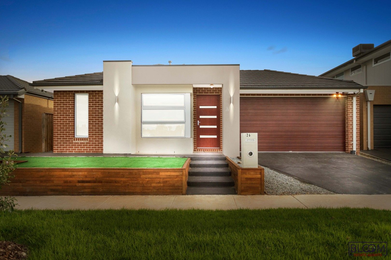 4 bedrooms House in 26 Biscotti Crescent MANOR LAKES VIC, 3024