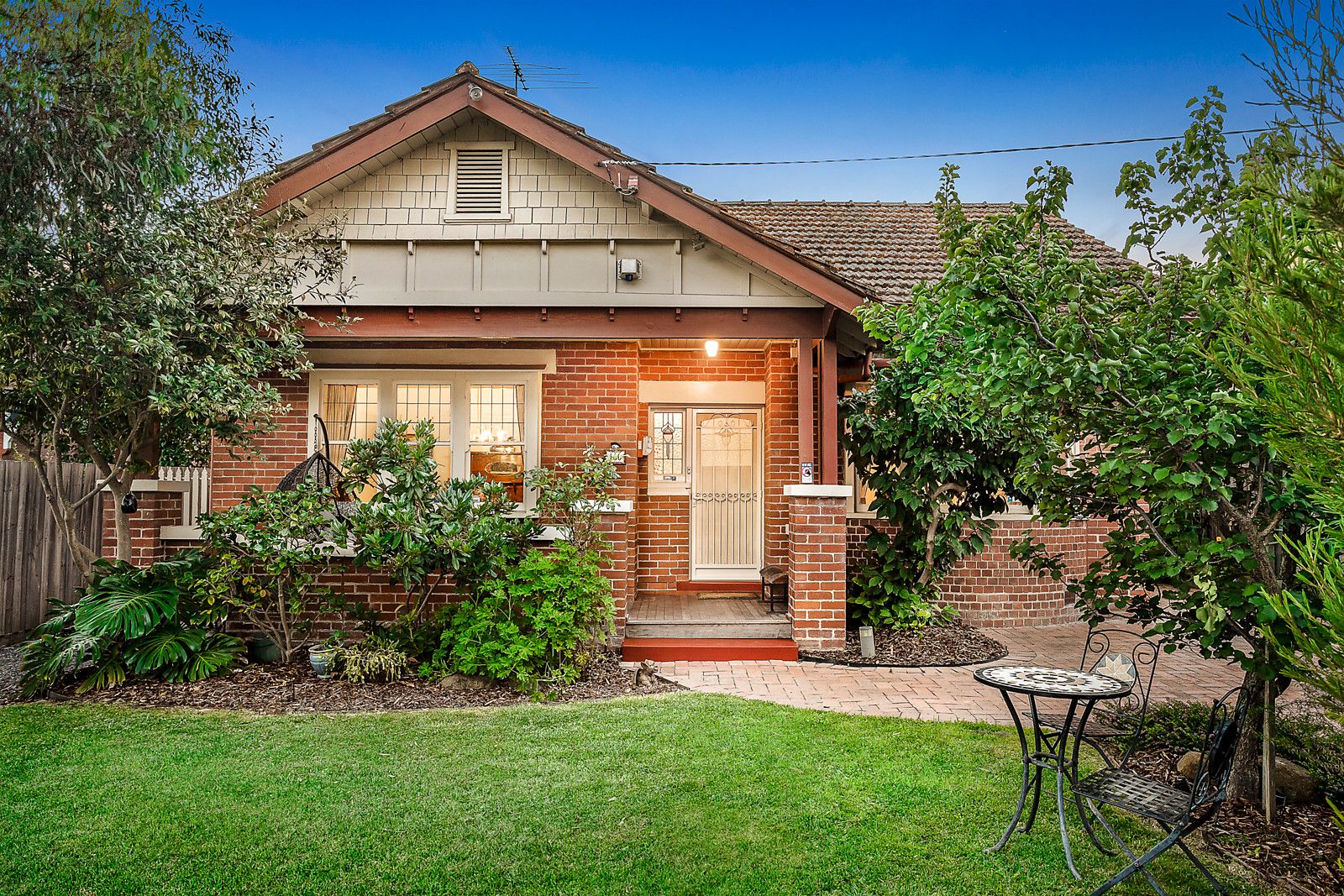 106 Middlesex Road, Surrey Hills VIC 3127, Image 0