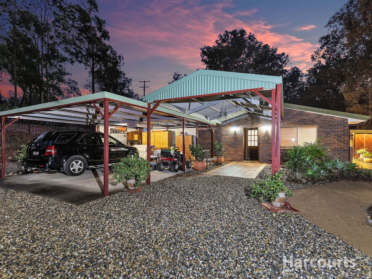 7 Branch Creek Road, Clear Mountain QLD 4500, Image 0