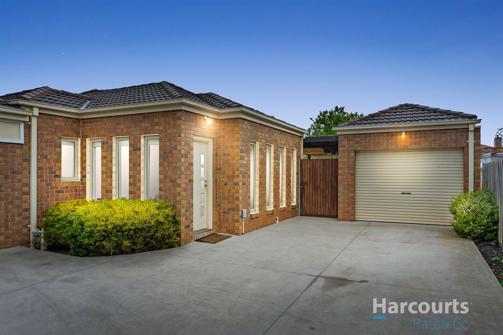 2/27 Plane Street, Thomastown VIC 3074, Image 1