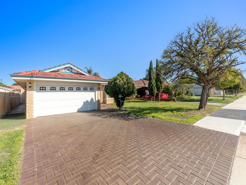 4 bedrooms House in 322 Knutsford Avenue KEWDALE WA, 6105