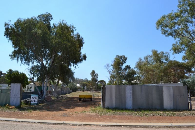 52 Forrest Street, Kellerberrin WA 6410, Image 1