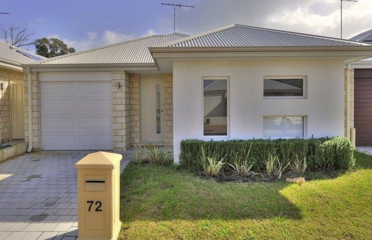 72 Leisure Way, Halls Head WA 6210, Image 1