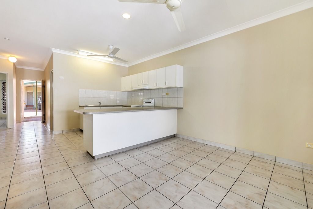 2 bedrooms Apartment / Unit / Flat in 4/74 Forrest Parade BAKEWELL NT, 0832