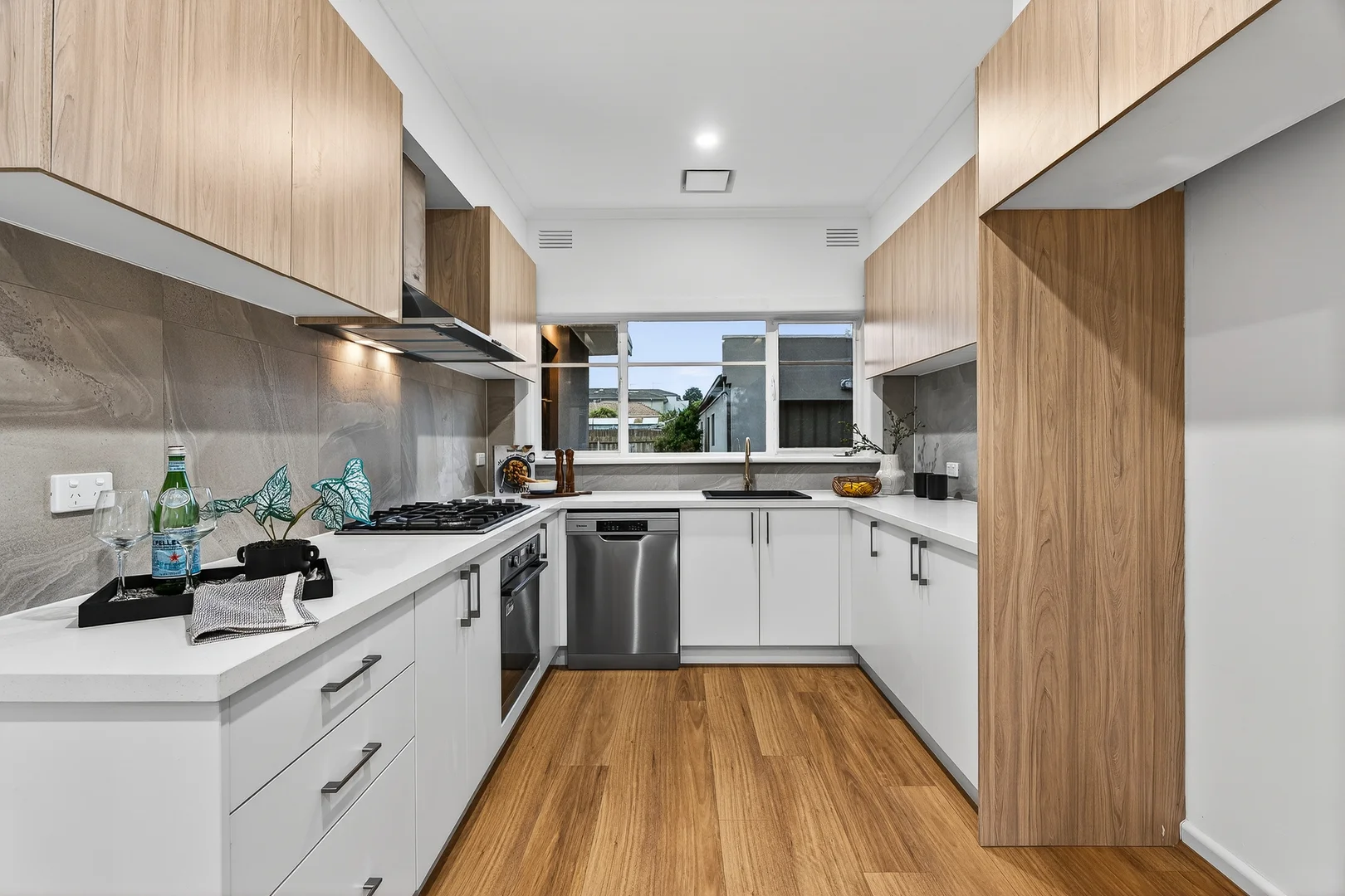 Additional image 5 of 3 Juliana Street, Bentleigh East VIC 3165