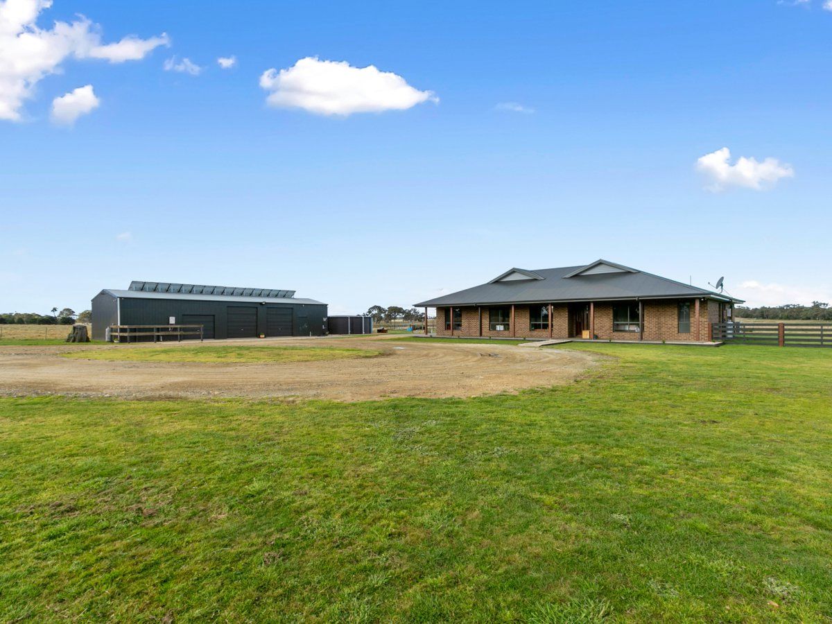 485 Lindenow Meerlieu Road, Lindenow South VIC 3875 House for Sale