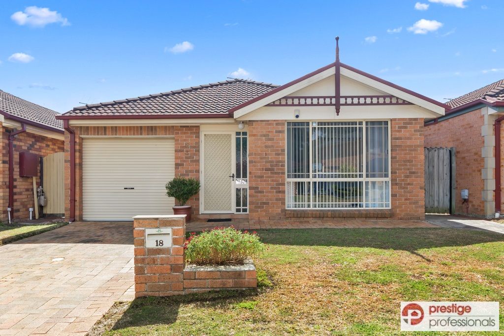 18 Jimbour Court, Wattle Grove NSW 2173, Image 0