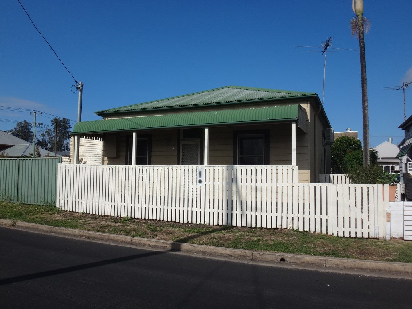 13 Hogue Street, Maryville NSW 2293, Image 0