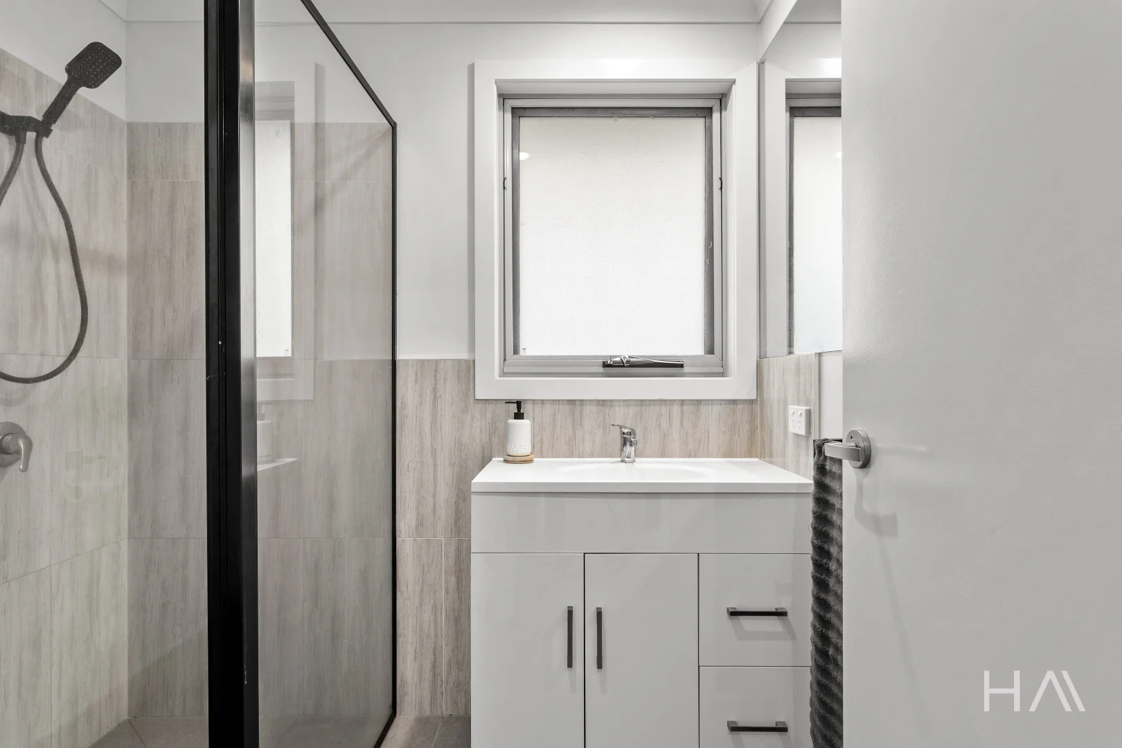 Additional image 10 of 1/15 Hortus Place, Newnham TAS 7248