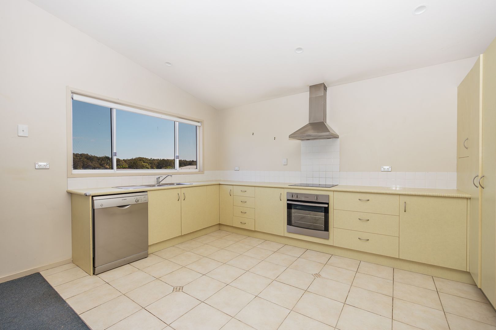 2/37 Isabella Drive, Skennars Head NSW 2478 Townhouse For Rent Domain