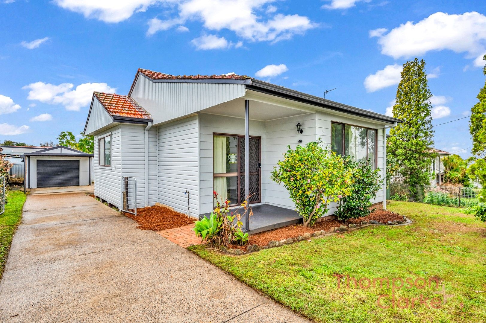 3 bedrooms House in 86 Collinson Street TENAMBIT NSW, 2323