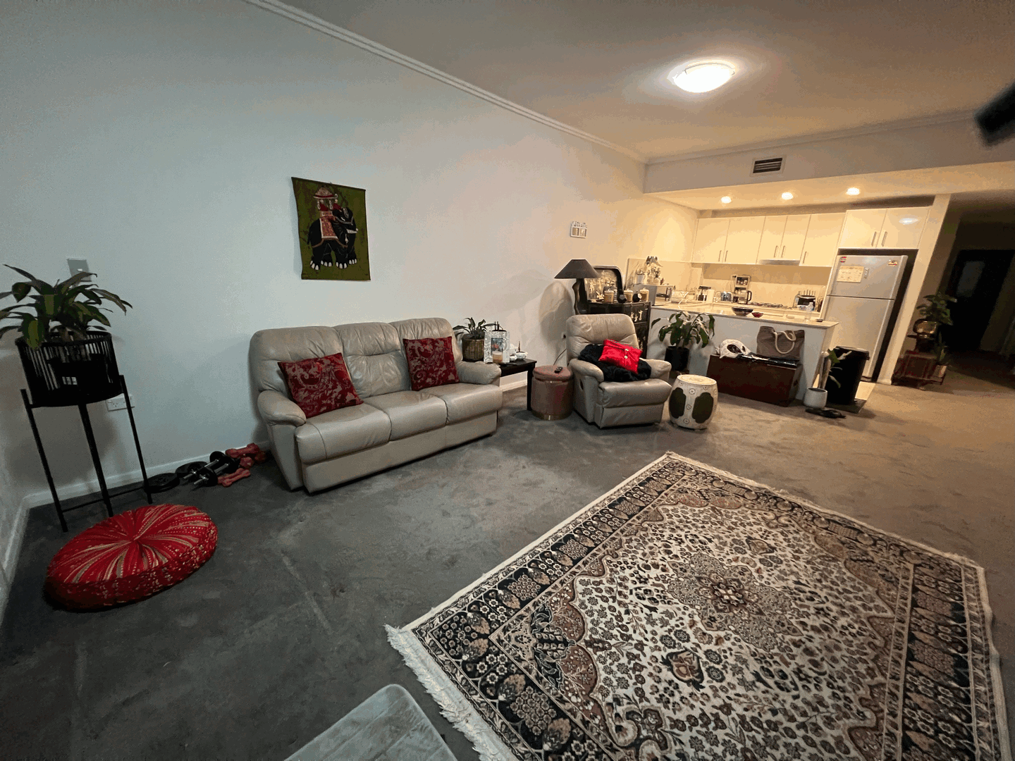 2 bedrooms Apartment / Unit / Flat in 4/2-6 Bundarra Avenue South WAHROONGA NSW, 2076