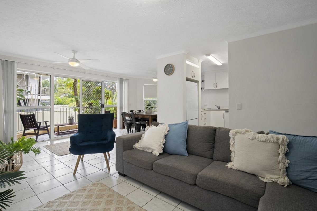 3/166 Surf Parade, Broadbeach QLD 4218, Image 0