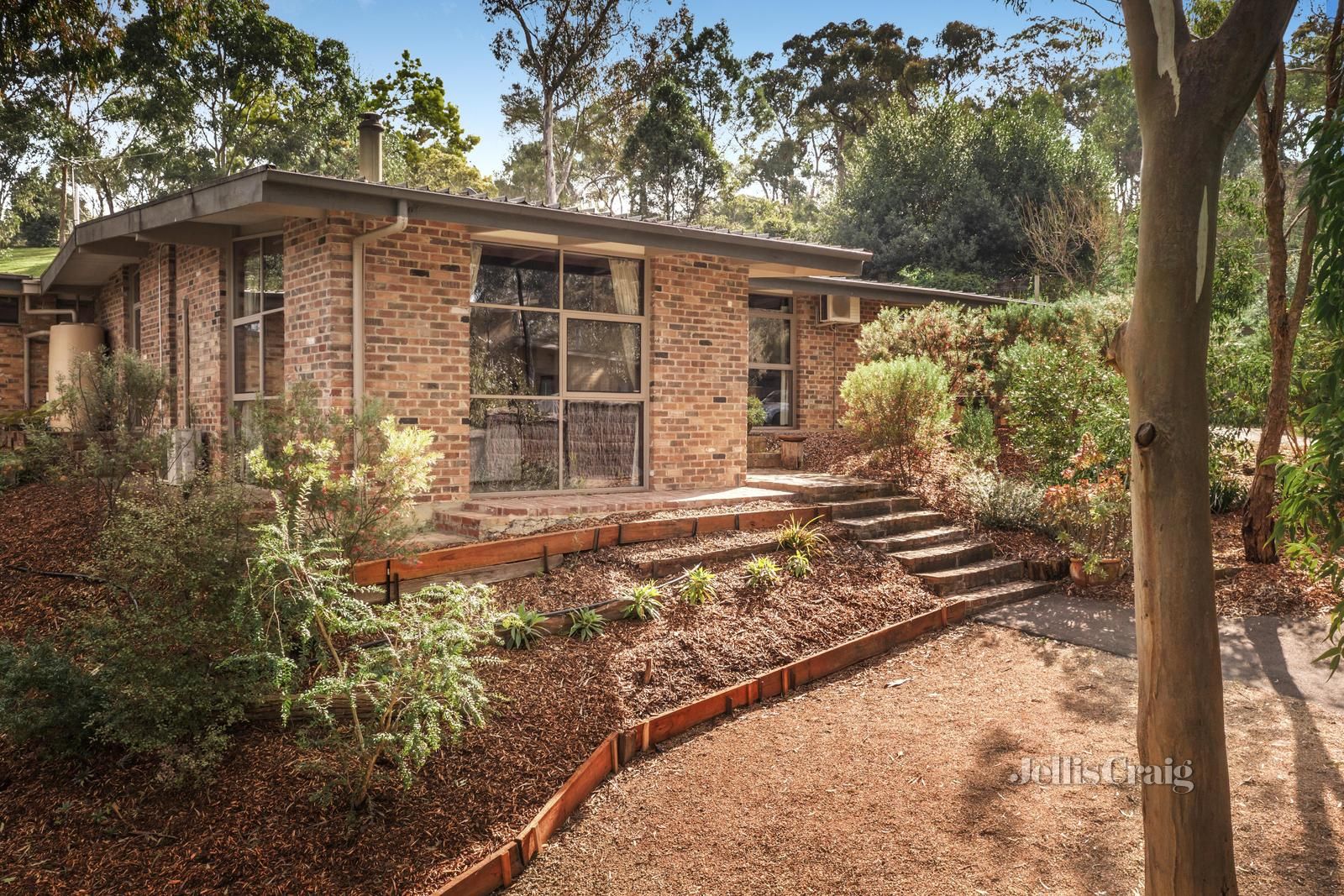 83 Zig Zag Road, Eltham Property History & Address Research Domain