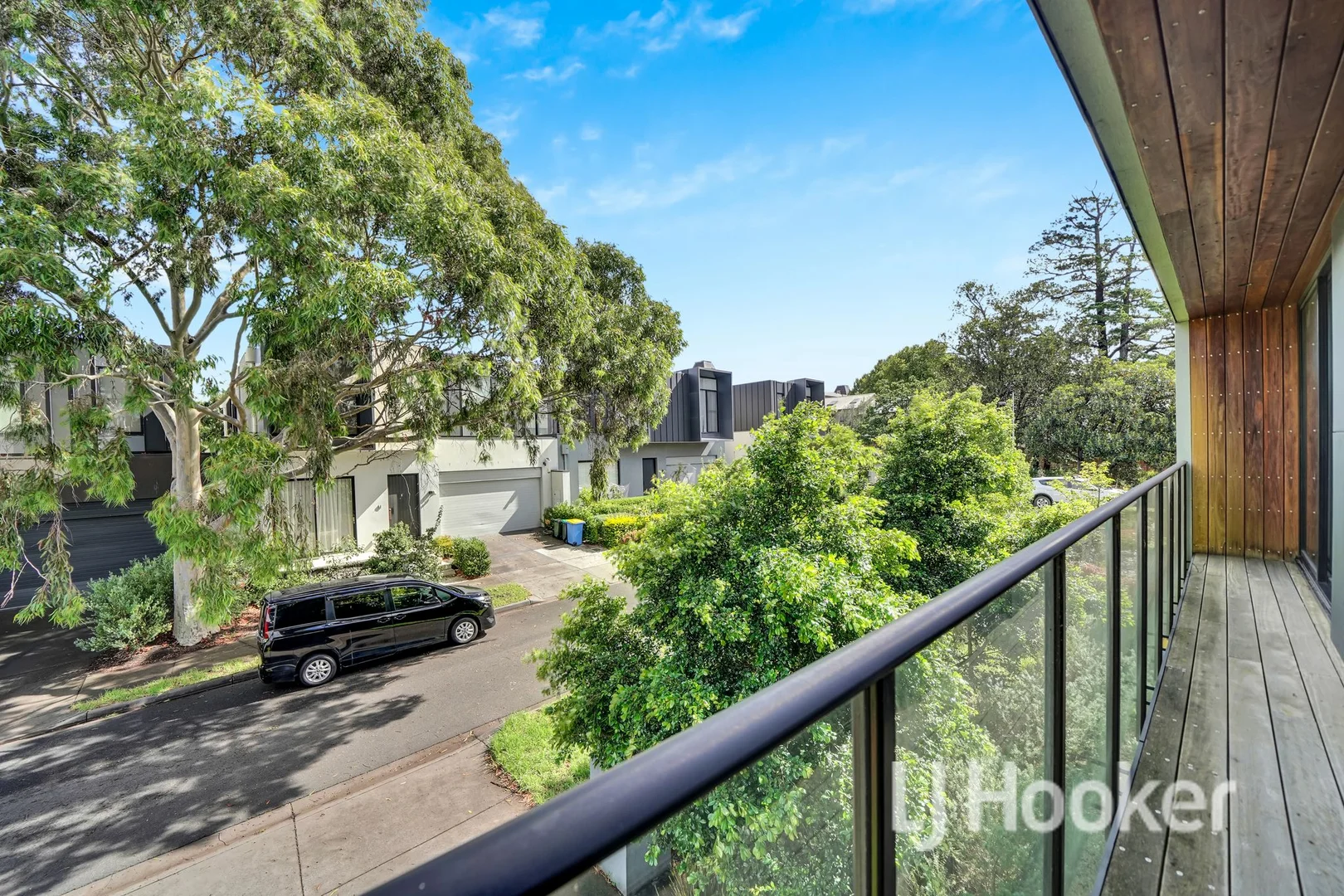 Additional image 32 of 4 Holly Lane, Kew VIC 3101