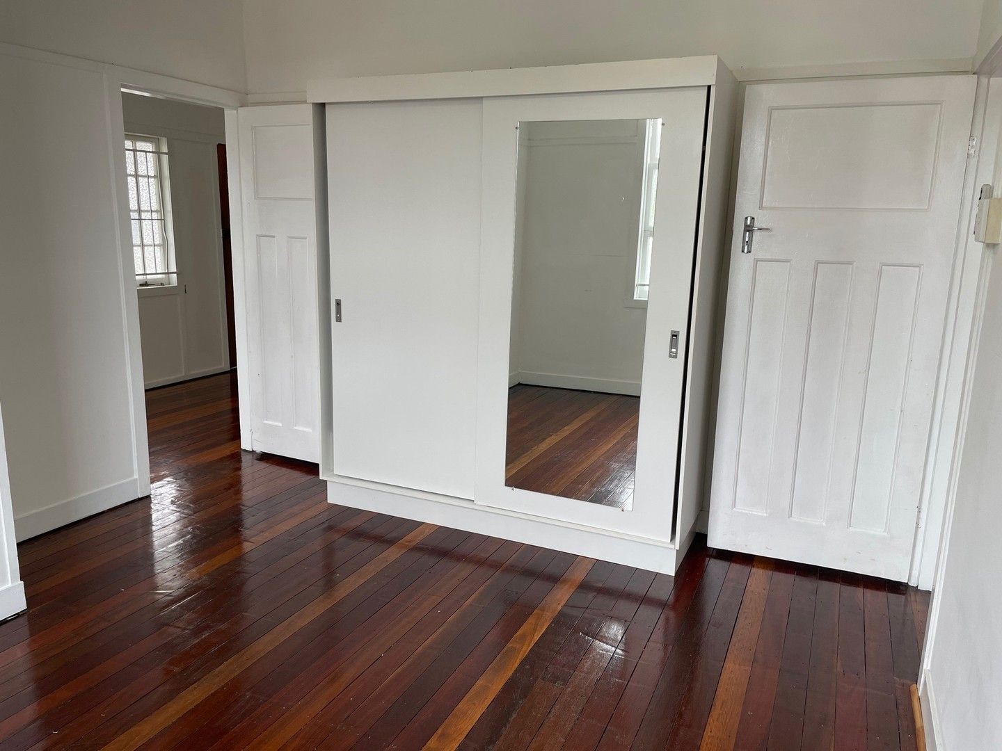2 bedrooms Apartment / Unit / Flat in 4/31 Gladstone Road HIGHGATE HILL QLD, 4101