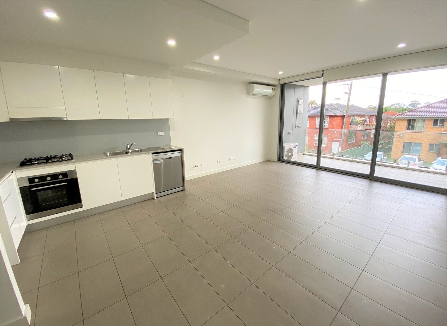 1 bedrooms Apartment / Unit / Flat in 101/250 Wardell Road DULWICH HILL NSW, 2203