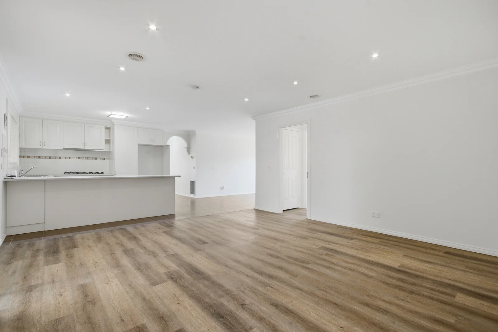 Additional image 9 of 112 Ellavale Drive, Traralgon VIC 3844