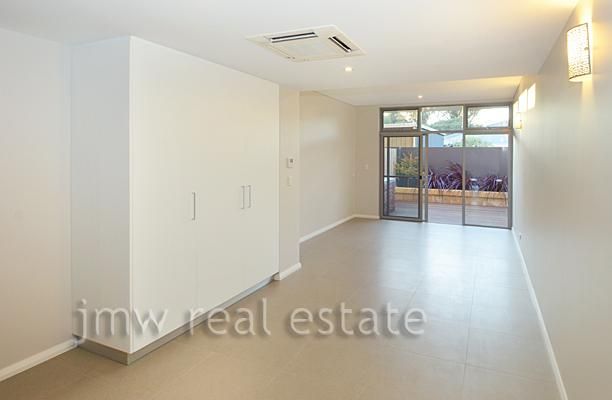 Unit 1, 15 Dunn Bay Road, DUNSBOROUGH WA 6281, Image 2