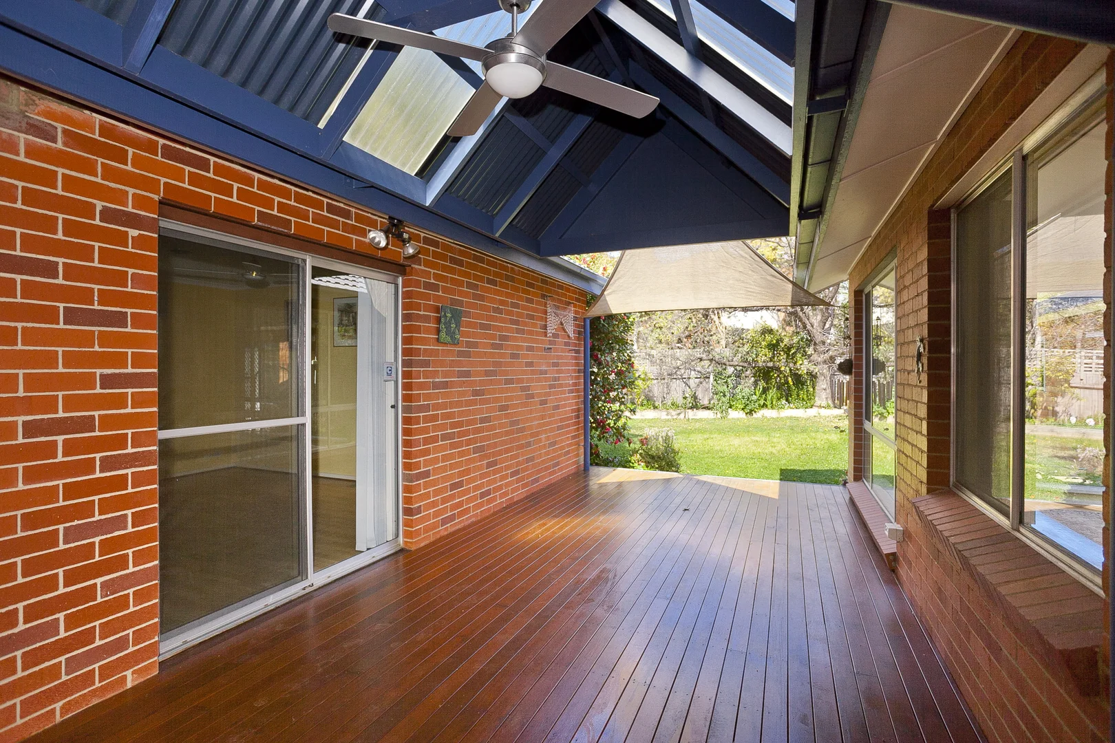 Additional image 10 of 174 Captain Cook Crescent, Narrabundah ACT 2604