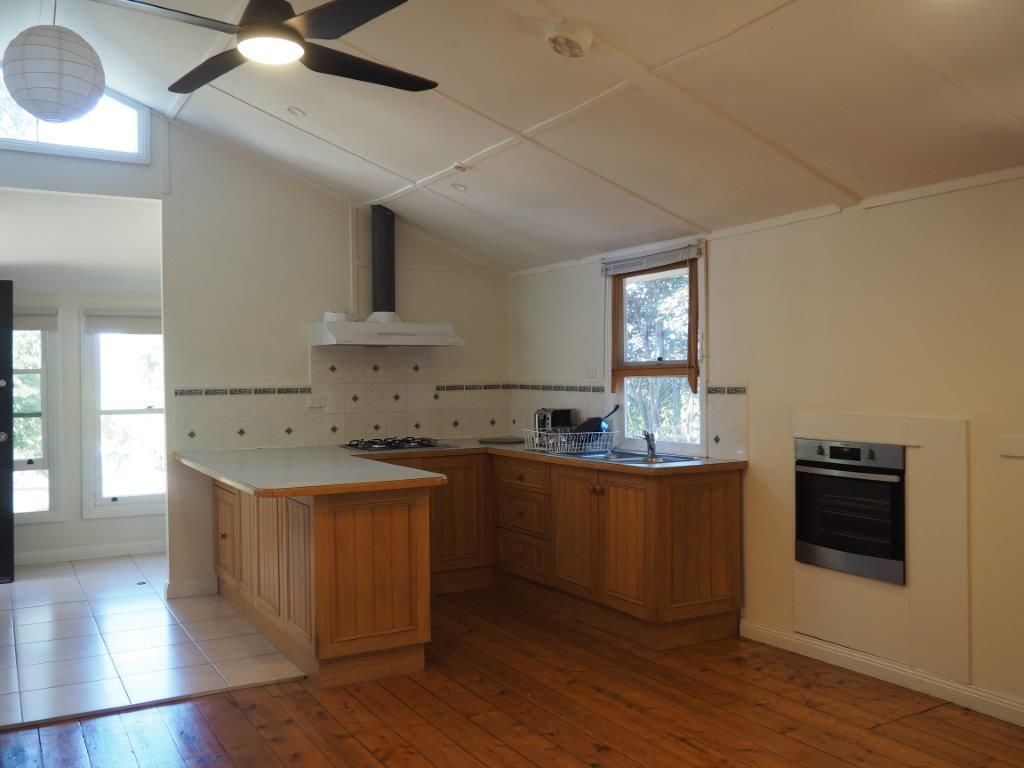 8 Bells Flat Road, Yackandandah VIC 3749, Image 2