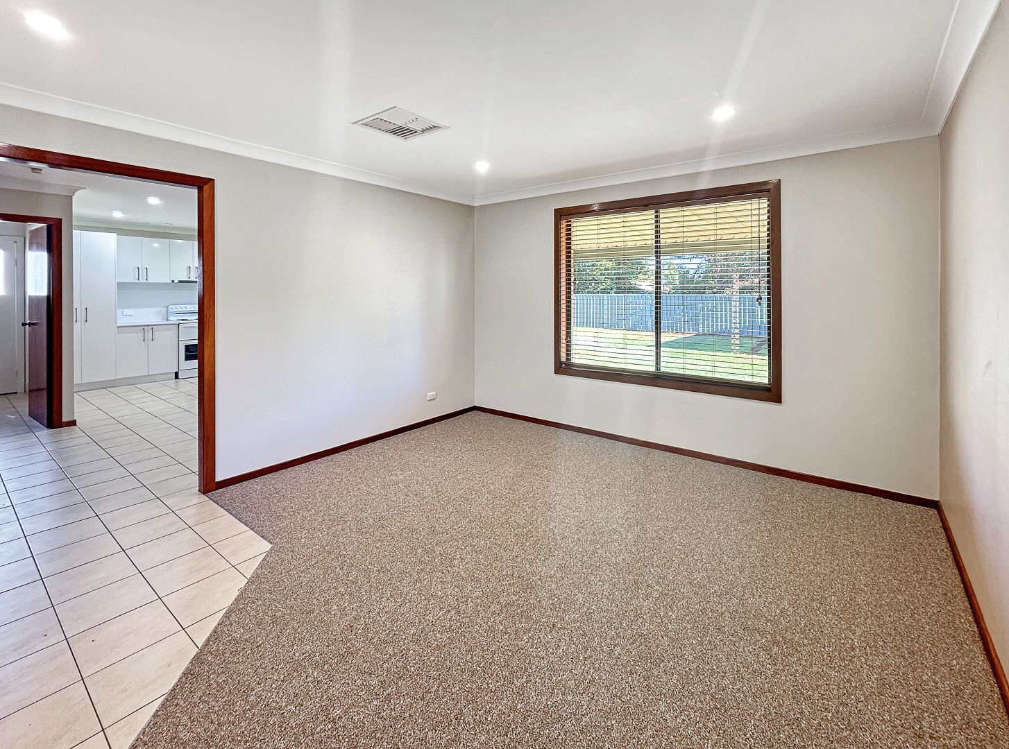 18 Bonner Crescent, Dubbo NSW 2830, Image 2