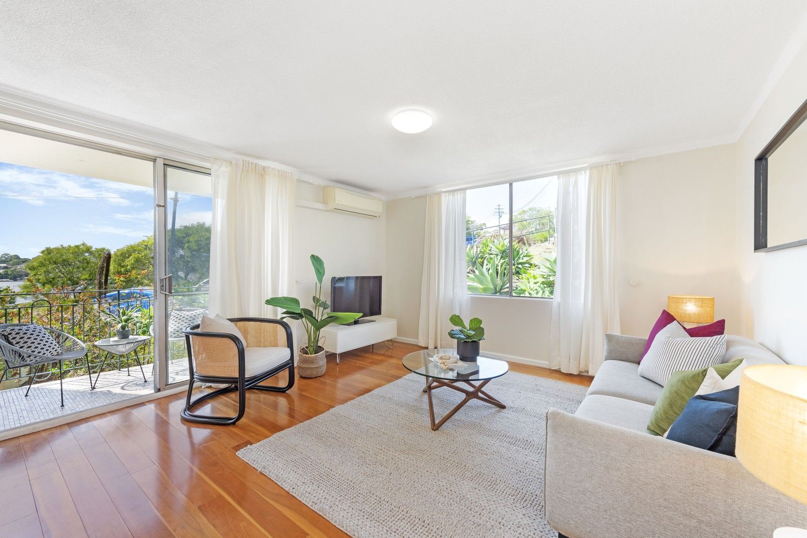 3 bedrooms Apartment / Unit / Flat in 2/14 Bortfield Drive CHISWICK NSW, 2046