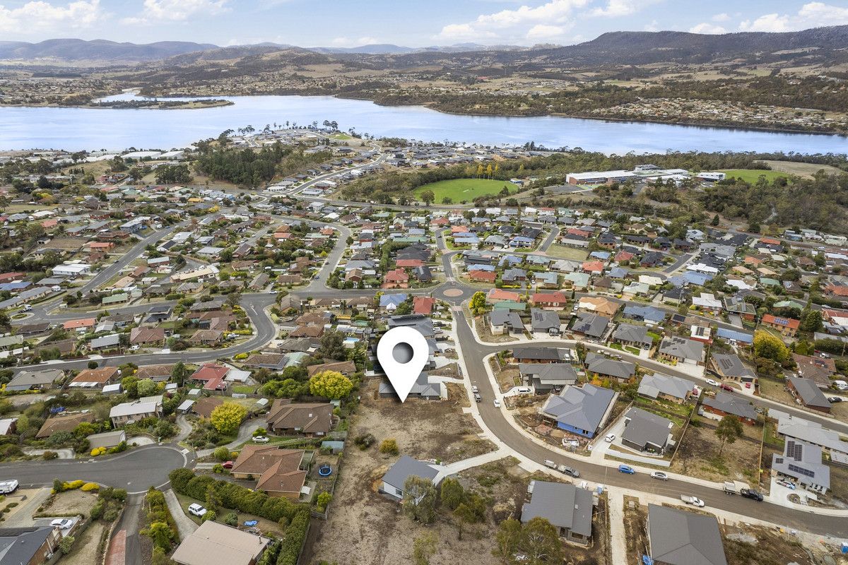 14 Alexa Drive, Austins Ferry TAS 7011, Image 2