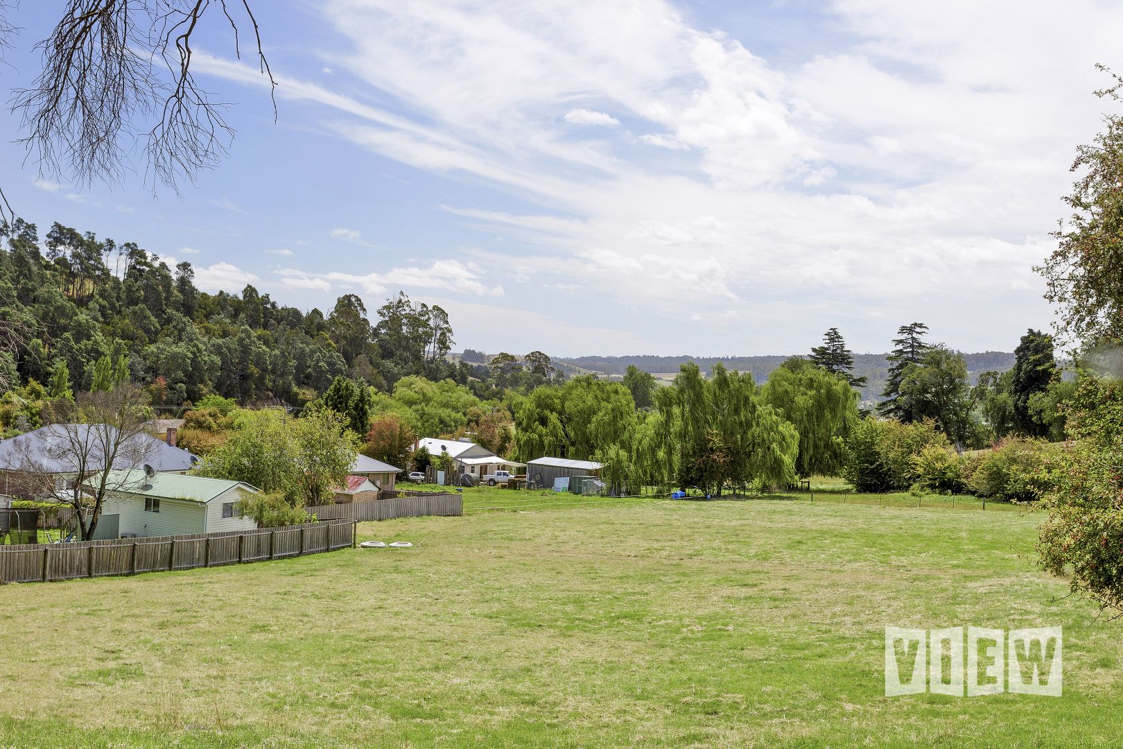 15 Mountain Road, Lilydale TAS 7268, Image 2