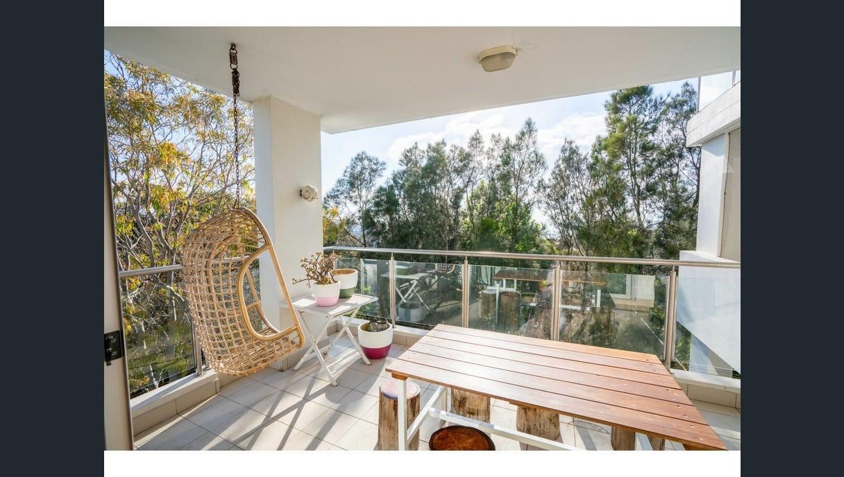 3 bedrooms Apartment / Unit / Flat in u26/30-34 Penkivil Street BONDI NSW, 2026