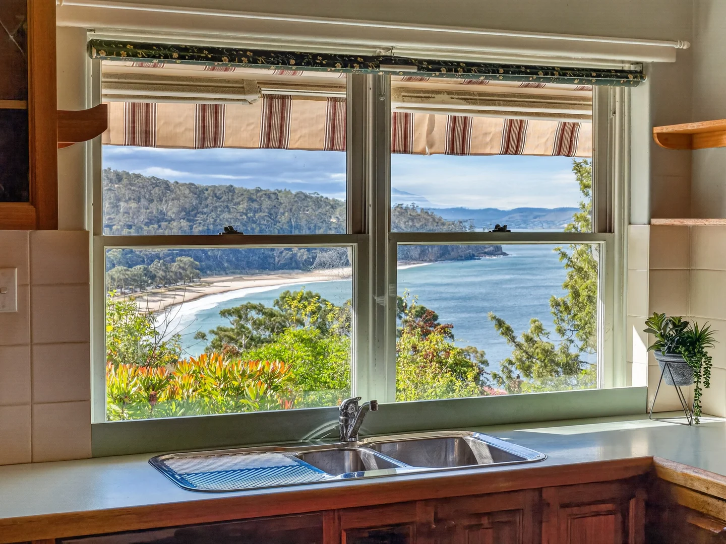 Additional image 9 of 60 Roslyn Avenue, Kingston Beach TAS 7050