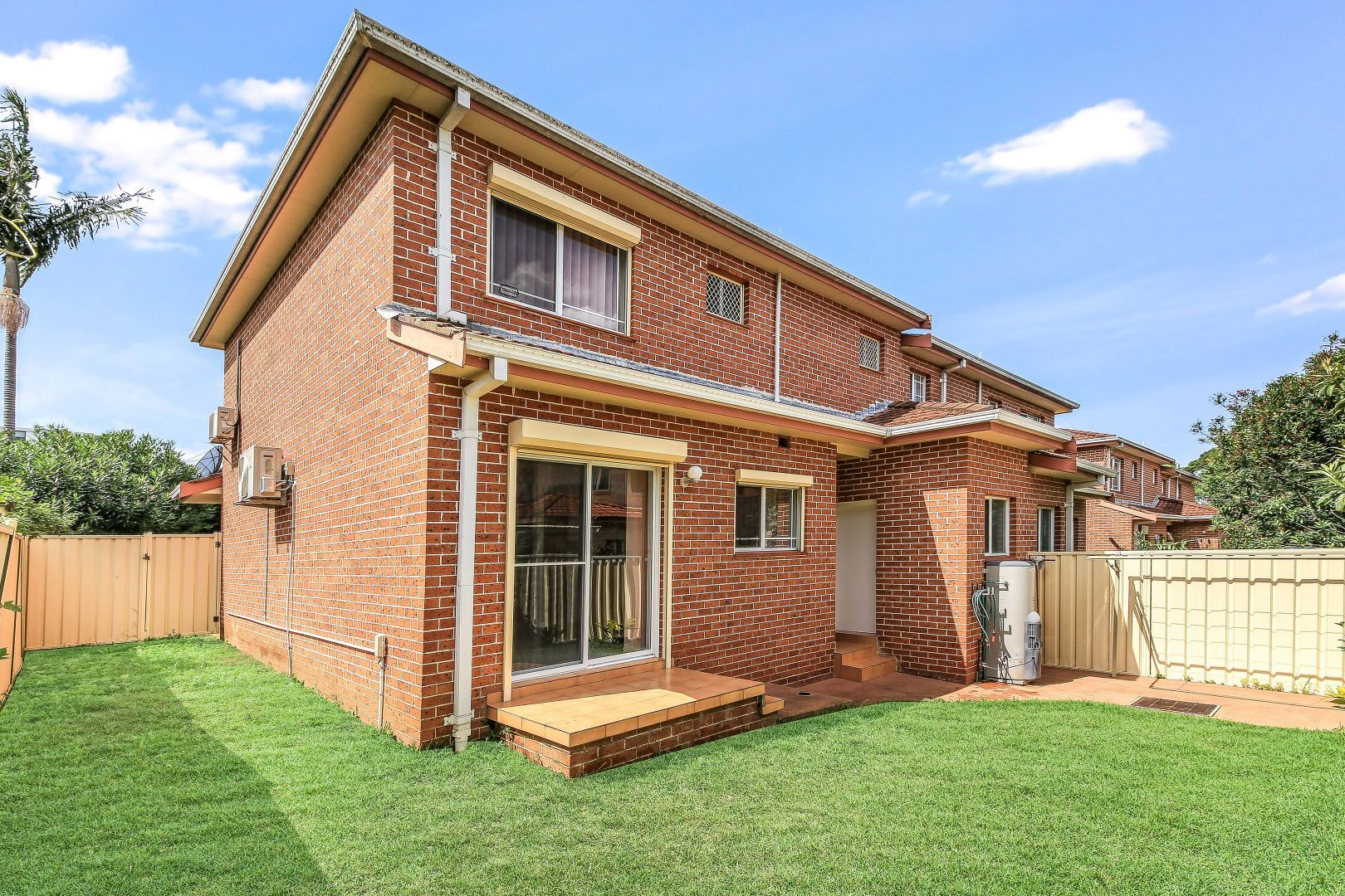 3 bedrooms Townhouse in 4/13 Percy Street BANKSTOWN NSW, 2200