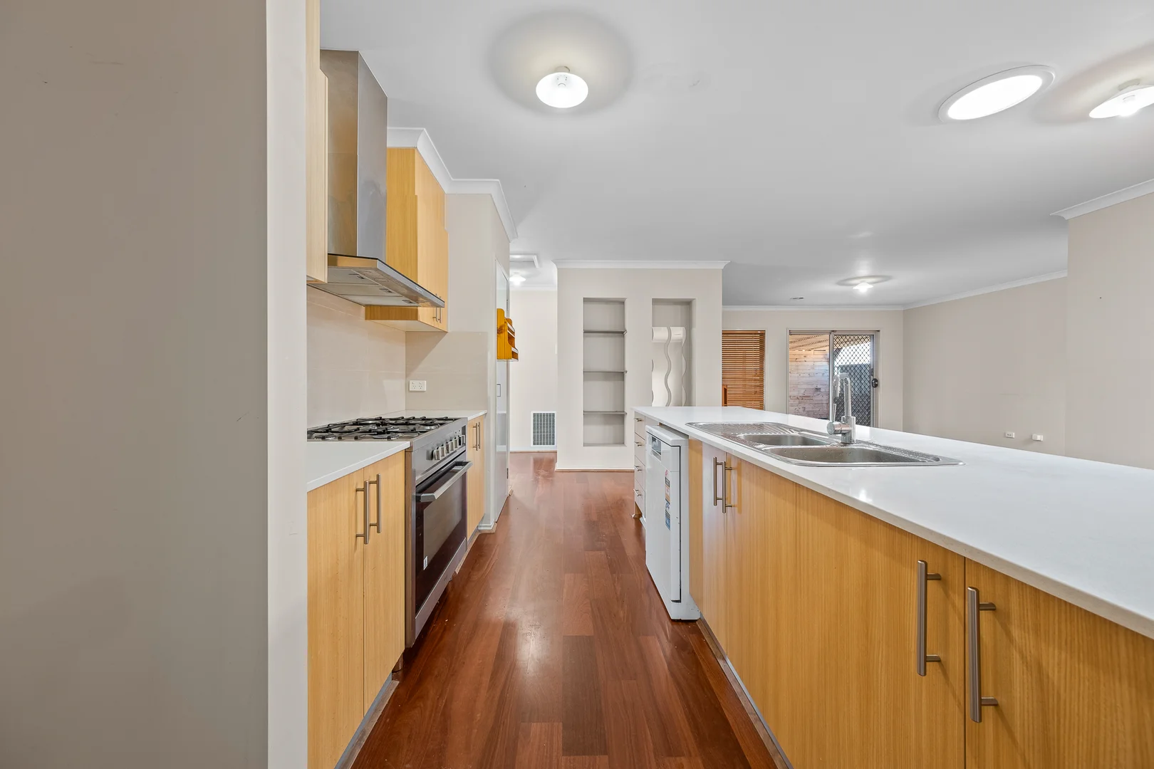 Additional image 2 of 10 Limerick Road, Cranbourne East VIC 3977