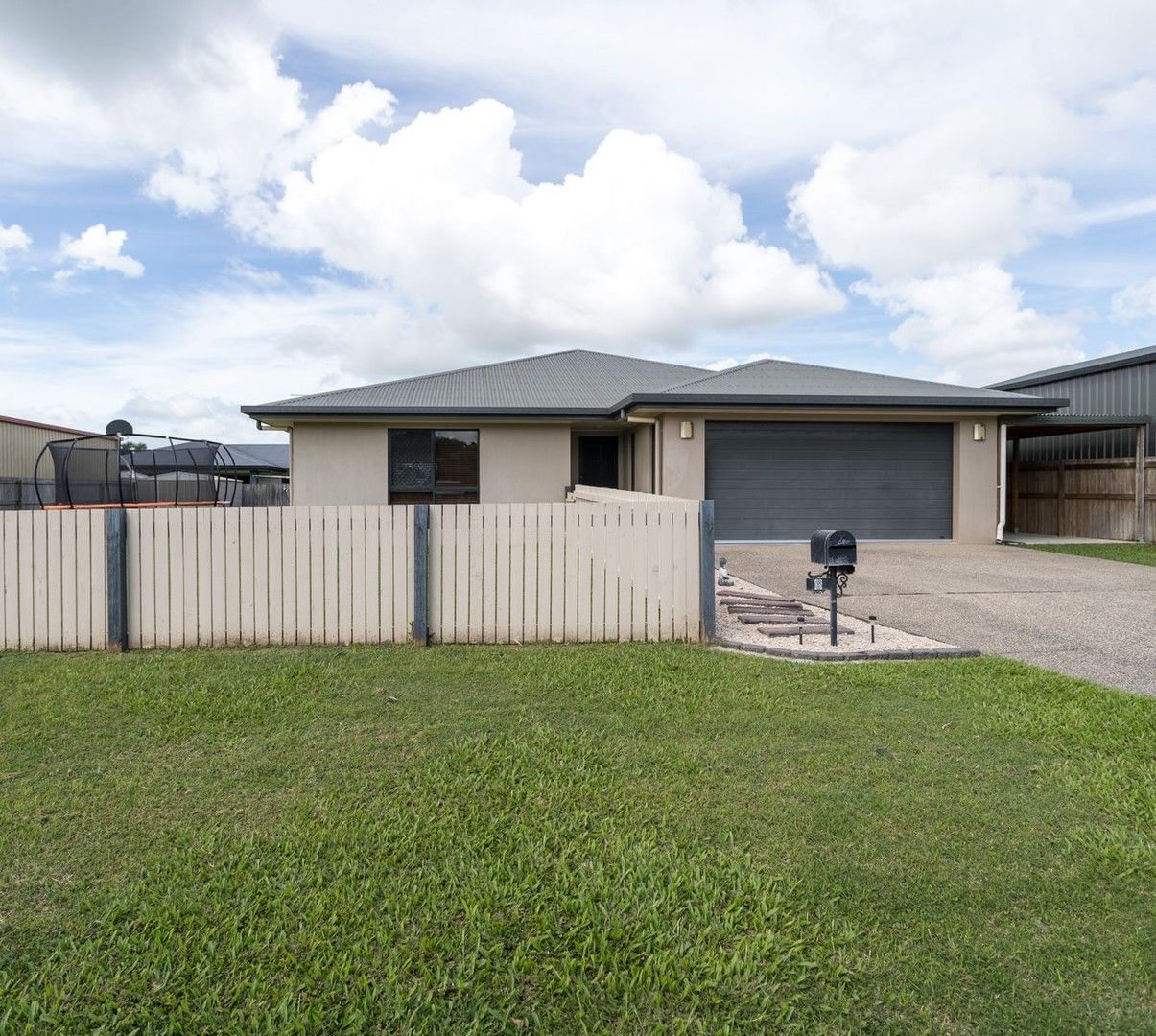 6 Ruddell Close, Marian QLD 4753, Image 0