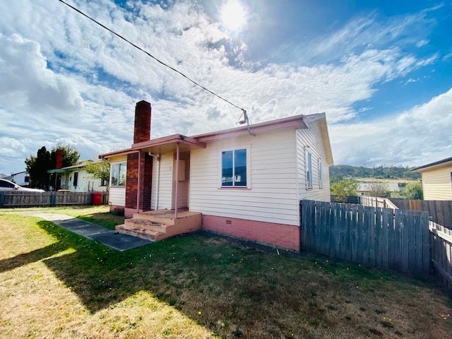 5 Sturt Crescent, Mayfield TAS 7248, Image 0