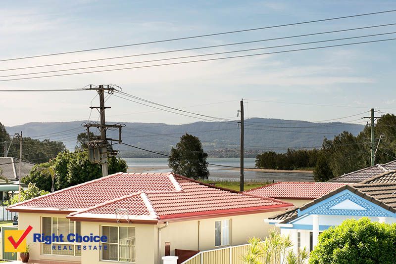 6 Corona Avenue, Lake Illawarra NSW 2528, Image 1