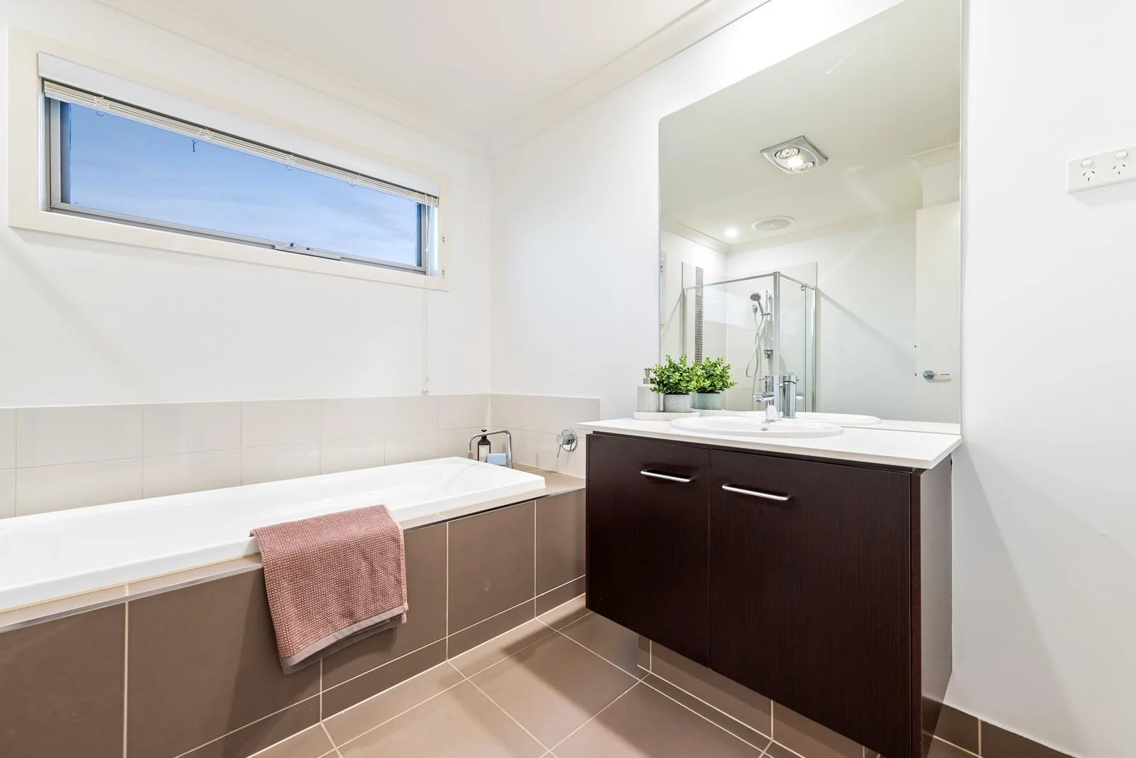Additional image 17 of 3 Silvercrest Court, Keysborough VIC 3173
