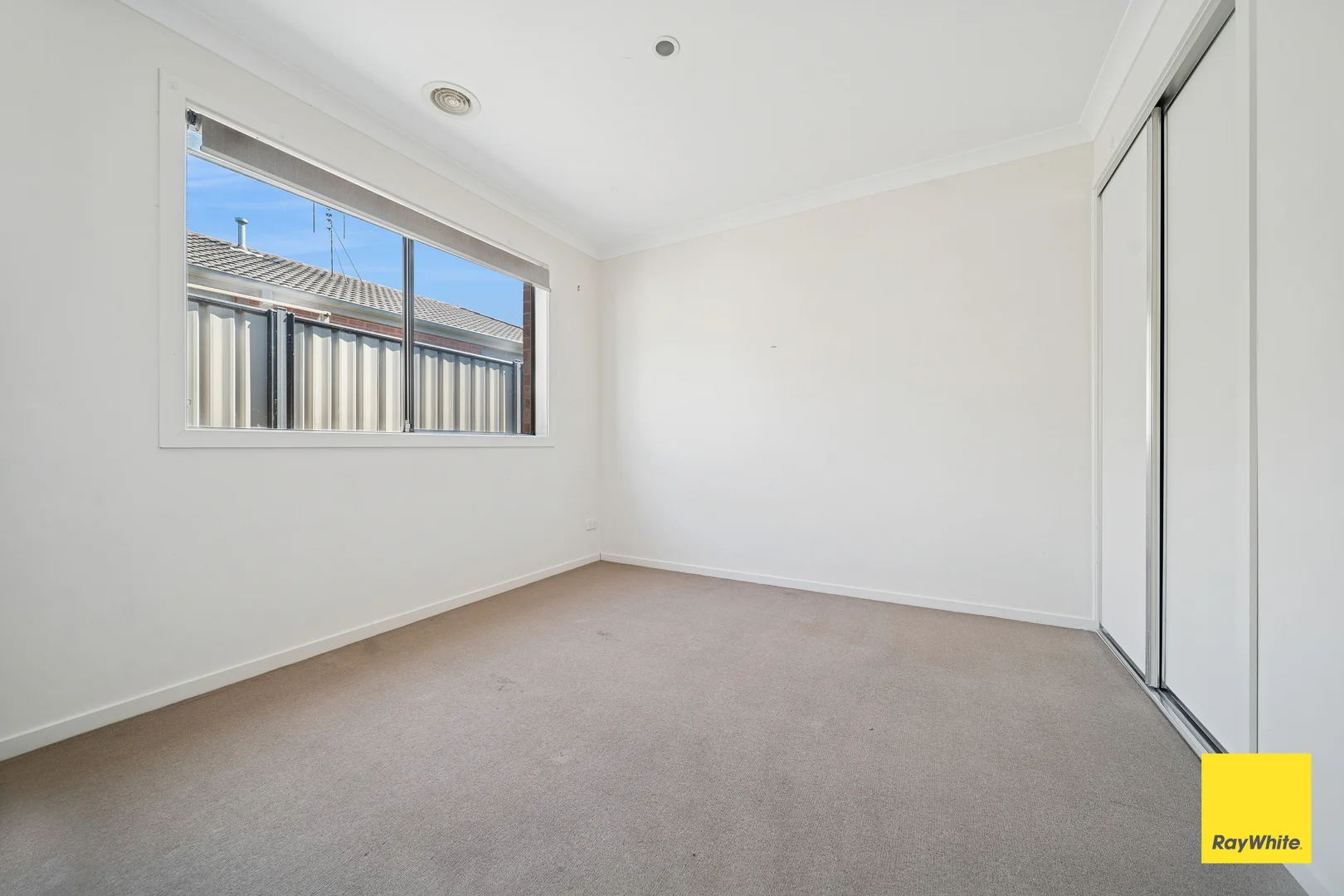 Additional image 5 of 26 Imperial Court, California Gully VIC 3556