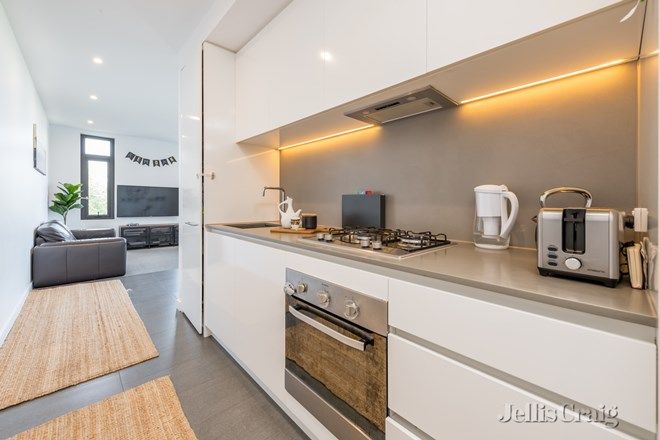 311 3 Bedroom Apartments For Rent In North Melbourne Vic 3051 Domain