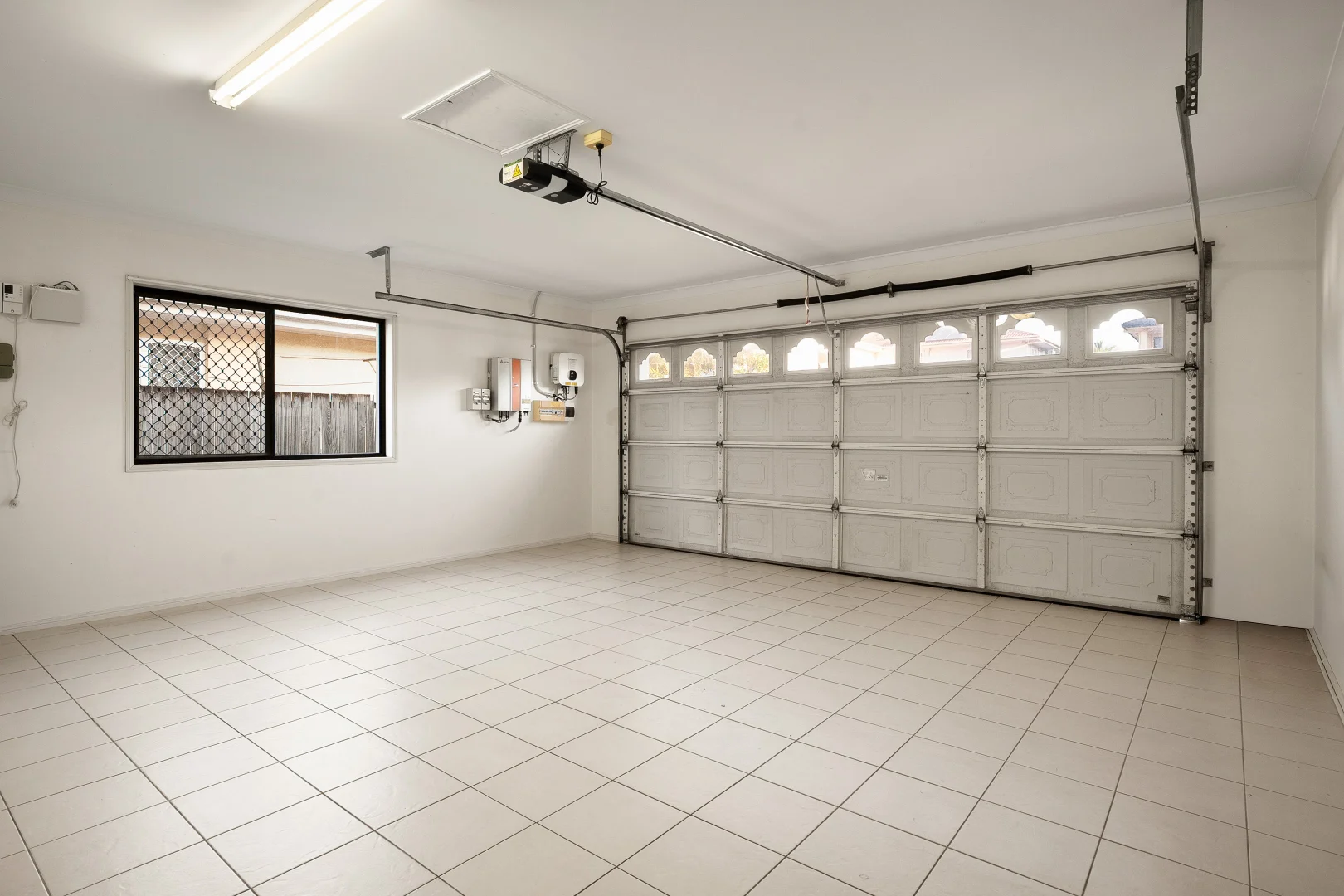 Additional image 38 of 10 Gumdale Place, Sunnybank Hills QLD 4109