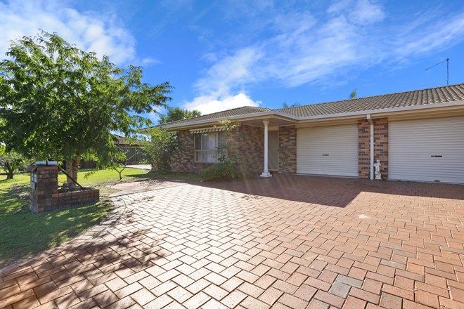 Picture of 2/17 Young Street, ILUKA NSW 2466