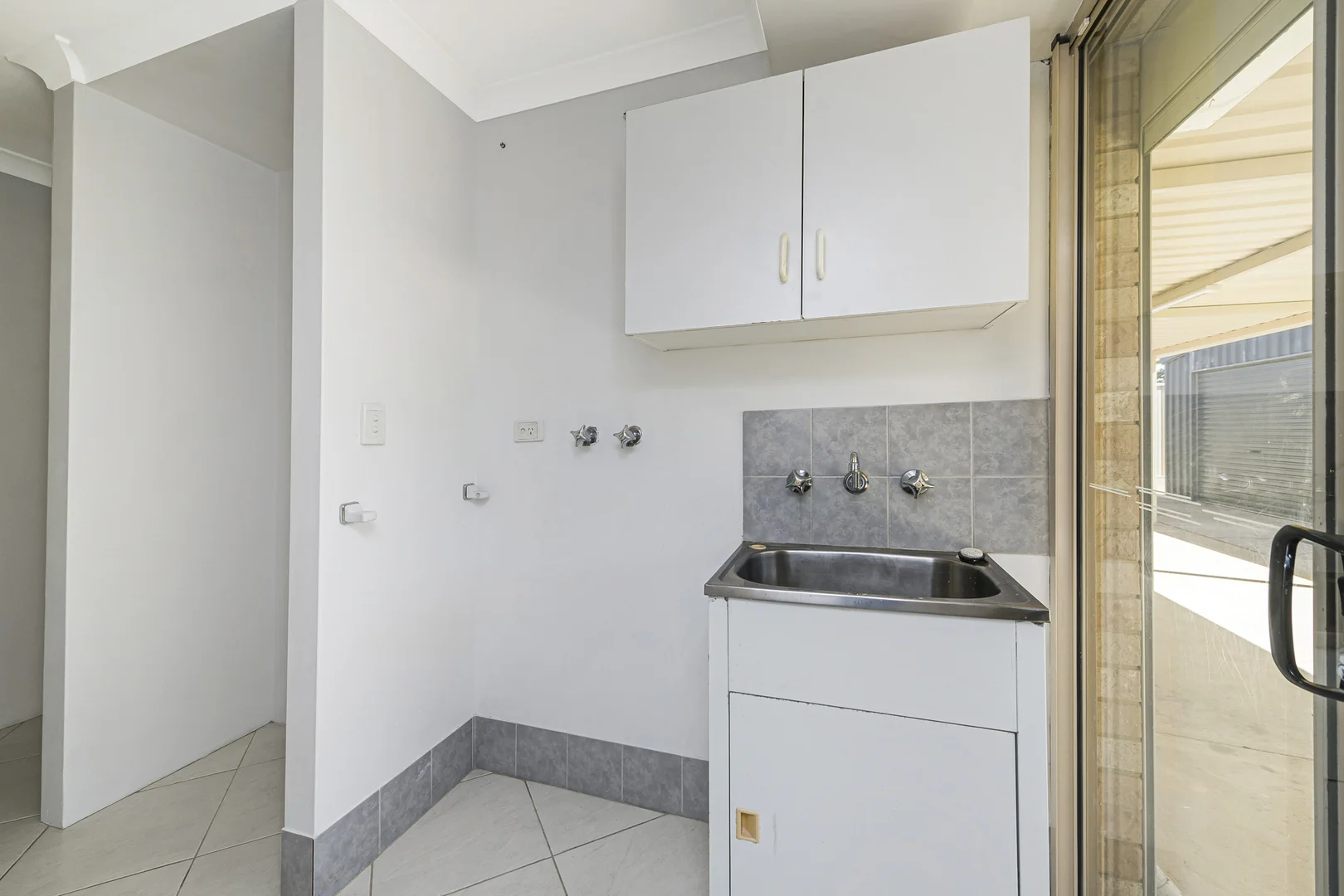 Additional image 24 of 26 Park Road, Kenwick WA 6107