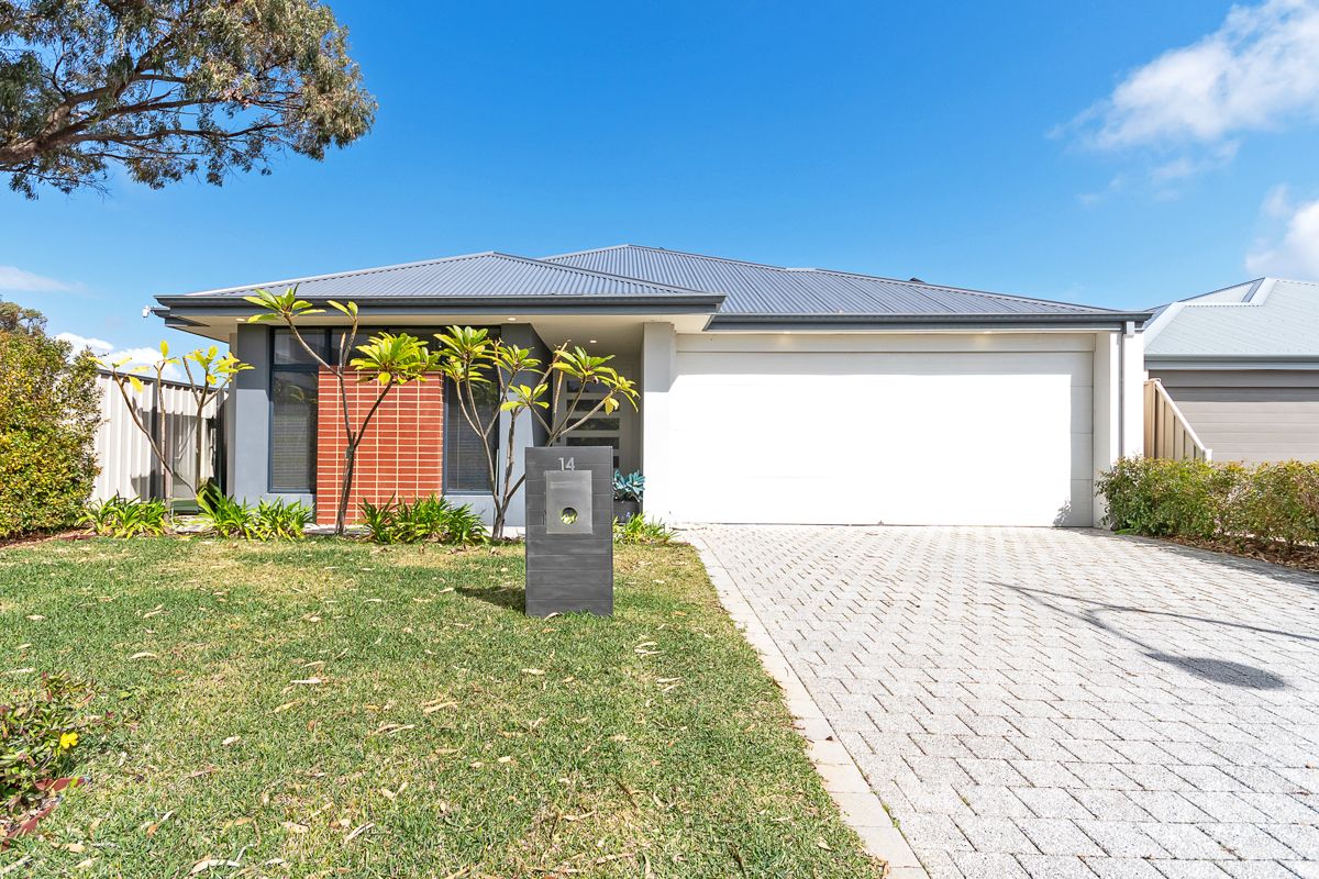 3 bedrooms House in 14 Corvina Way WOODVALE WA, 6026