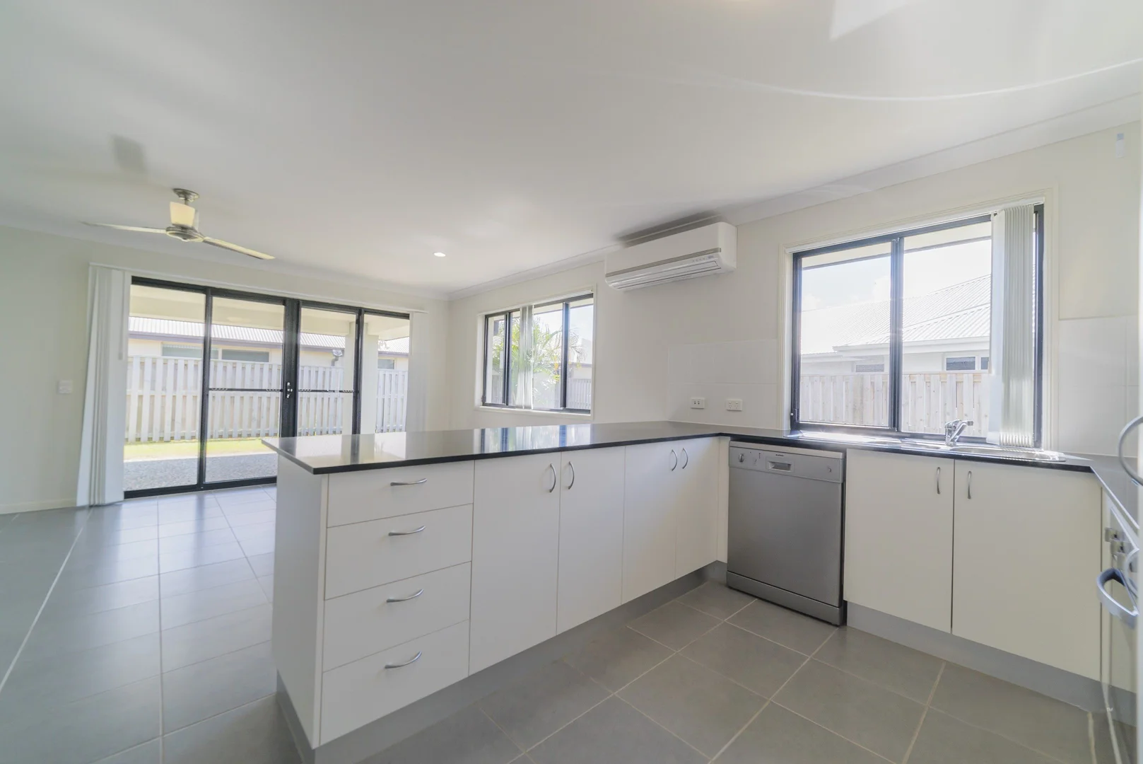Additional image 3 of 124 Whitehaven Drive, Blacks Beach QLD 4740