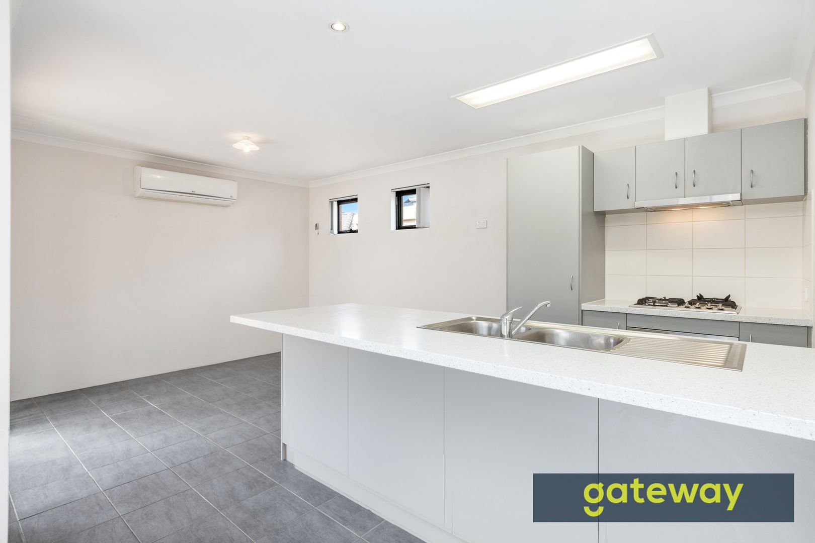 2/39 Peppermint Gardens, Aubin Grove WA 6164, Image 1