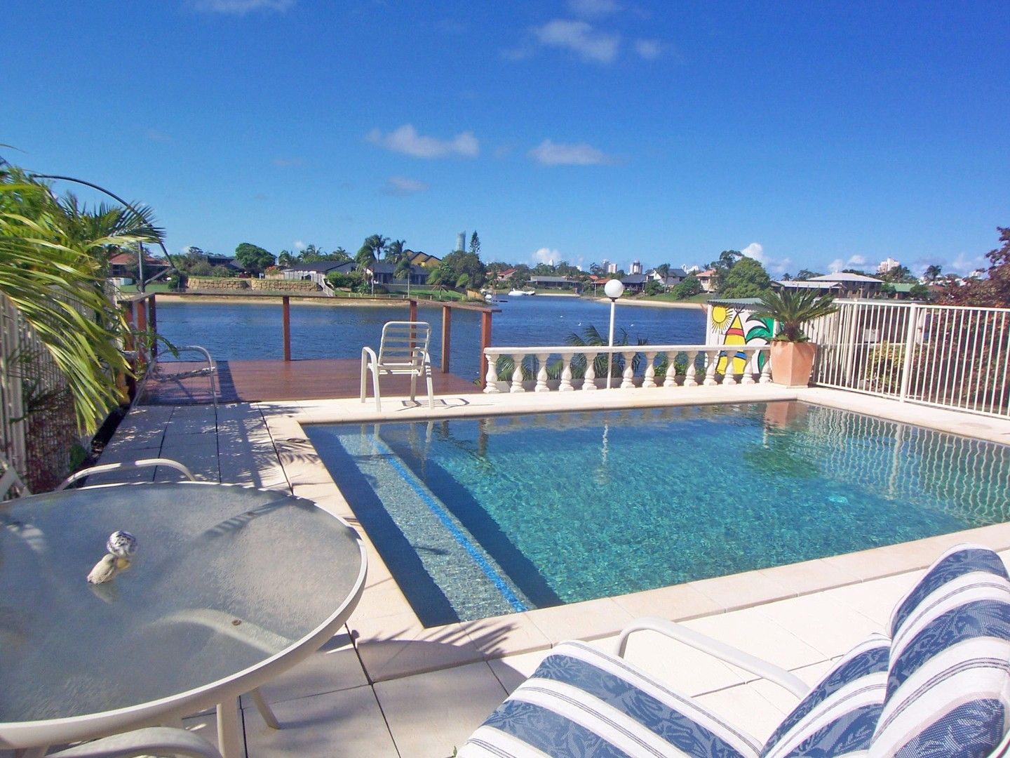 56 Waitomo Street, Broadbeach Waters QLD 4218 House For Rent 940