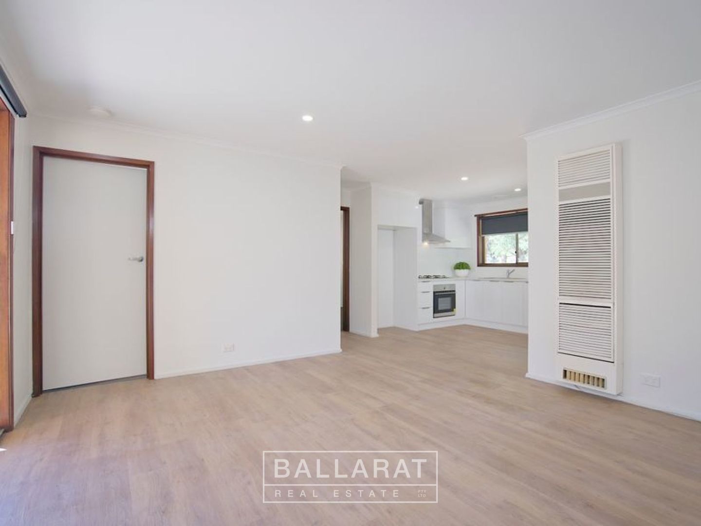 3/14 Recreation Road, Mount Clear VIC 3350, Image 1
