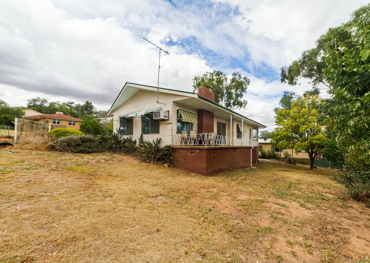 22 Henderson St, Cowra NSW 2794, Image 1