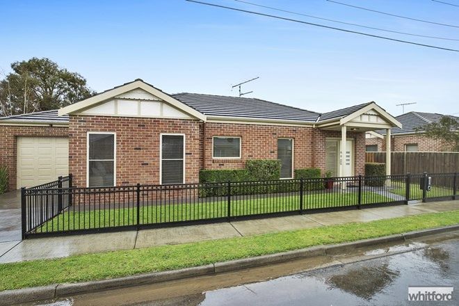 Picture of 6 Silk Avenue, MANIFOLD HEIGHTS VIC 3218